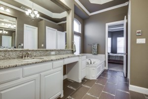 I love the inset mirrors!